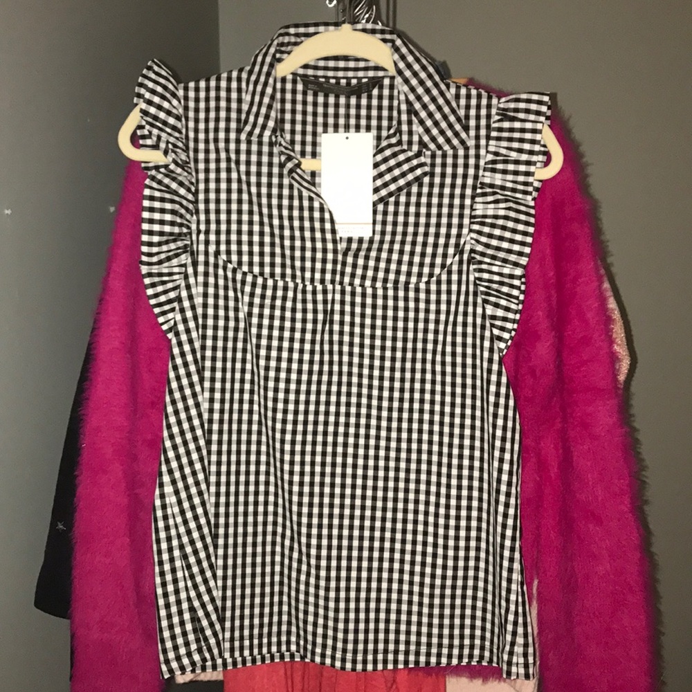 NWT Zara Gingham ruffle sleeveless blouse SMALL